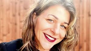 Danielle Dampier's Instagram, Twitter & Facebook