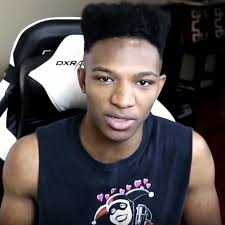 Seán mcloughlin was born on february 7, 1990 in westmeath, ireland as sean william mcloughlin. Popular Youtuber Desmond Etika Amofah Found Dead The Verge