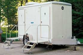 Nonprofit To Offer Mobile Showers For Homeless Portable Shower Portable Restrooms Portable Bathroom