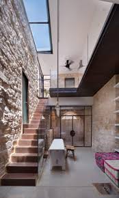 L'enfasi della verticalit&agrave; a Safed &ndash; p+A design
