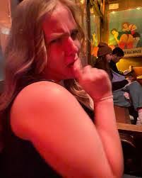 Katie Redden's Instagram, Twitter & Facebook