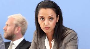 Das ehrenamt ist ein hartes politisches thema geworden. Wer Ist Mullers Neue Staatssekretarin Sawsan Chebli