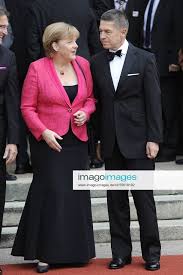 Pin Auf Angela Merkel