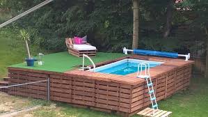 Diese 7 Schwimmbader Der Marke Eigenbau Bieten Verkuhlung In Der Warmen Zeit Diy Bastelideen Schwimmbader Gartenpools Paletten Terrasse Decks