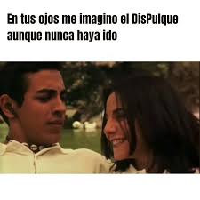 Ay, qué bonito es volar, ay, mamá Volar y dejarse caer En los brazos de una  dama Ay, qué bonito es volar A las 2 de la mañana, ay, mamá... " La