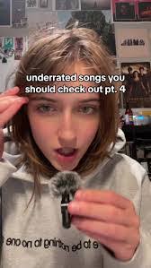 Jackie Hamm's Instagram, Twitter & Facebook