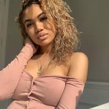 His family's statement said dmx, whose birth name was earl simmons, died with relatives by his side after several days on life support. Paige Hurd Profile Contact Details Phone Number Instagram Twitter Yhstars