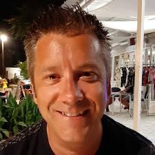 Eric Arts op LinkedIn: Al 17 jaar een fijne collega. Dat werkt prettig!  Bedankt Berry Fransen