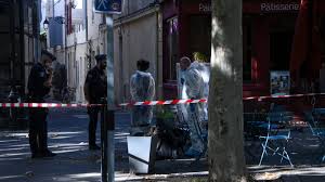 Arles: Fusillade en Centre-Ville, un Homme Décède! L'enquête Avance...