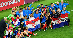 توّج المنتخب الفرنسي بكأس العالم للمرة الثانية بعد الفوز على منتخب كرواتيا بأربعة أهداف مقابل هدفين في البطولة التي أقيمت بروسيا 2018. Ø§Ù„ØªØ§Ø±ÙŠØ® ÙŠ Ù†Øµ Ø¨ ÙƒØ±ÙˆØ§ØªÙŠØ§ Ø¨Ø·Ù„Ø© Ù„Ù„Ù…ÙˆÙ†Ø¯ÙŠØ§Ù„ ÙƒÙŠÙ ÙˆÙ„Ù…Ø§Ø°Ø§ Ø§Ù„Ø®Ù„ÙŠØ¬ Ø£ÙˆÙ†Ù„Ø§ÙŠÙ†