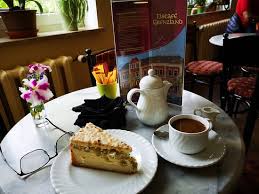 Die besten kuchen rezepte finden sie hier. Sehr Guter Kuchen Und Torten Picture Of Pension Eiscafe Grenzland Bad Brambach Tripadvisor