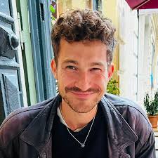 Leveraging data for contextualized banking