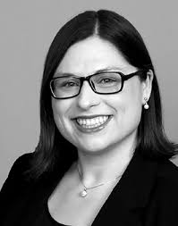 This photo guide of the 2024–2025 Resident Staff for Santa Barbara Cottage  Hospital is to help hospital employees and medica