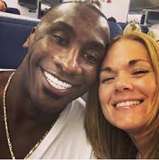 This guy right here is called Shannon Sharpe. He is a NFL hall of famer. He  is rich and famous. He started a podcast in 2023 which got out to a very