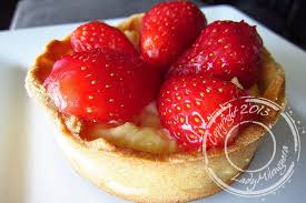 Tarte Aux Fraises Creme Patissiere Au Basilic De Cyril Lignac Recette Tarte Aux Fraises Recette Tarte Aux Fraises Recette Tarte