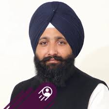 ਅਕਸਰ ਹੀ ਏਦਾਂ ਹੋ ਜਾਂਦੈ, ਜਿੱਦਾਂ ਕੋਈ ਜਾਦੂ ਹੋ ਜਾਂਦੈ, ਜੇ ਨਜ਼ਰਾਂ ਭਰ ਕੇ ਵੇਖ ਲਵਾਂ,  ਝੱਖੜ ਵੀ ਕਾਬੂ ਹੋ ਜਾਂਦੈl