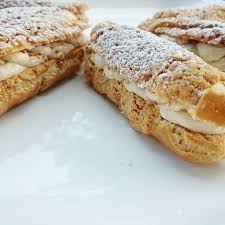 Eclairs Au Pralin Menubistronomique Eclair Pralin Dessert Patisserie Pastry Faitmaison Food Foodista Pornfood Cuisine Food Breakfast French Toast