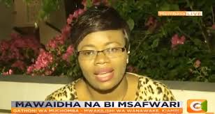 Gathoni wa muchomba is a believer in misogyny;takes women like land as prolongations of male genitalia, the more wives a man has the more testis he has and the longer his penis/es. Gathoni Wa Muchomba Hamna Gathoni Wa Muchomba Hamna Haja Ya Kujificha Kama Una Uwezo Muoe Yule Mwanamke Nipashewikendi Citizen Tv Kenya Scoopnest