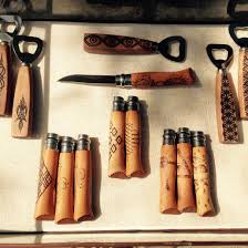 Opinel Et Decapsuleur Pyrograve Motif Art Deco Geometrique Entrelacs Japonais Pattern Pirogravure Pyrogravure Opinel
