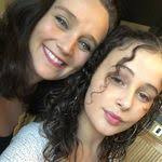 Amanda Reliford's Instagram, Twitter & Facebook