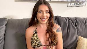 Sexy tattooed brunette Brenna McKenna is totally excited to be creampied -  Бесплатное порно - YouPorn