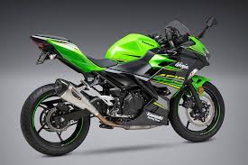 Kawasaki ninja 250 2016 price in malaysia from rm22 000 motomalaysia. Kawasaki Ninja 400 250 2018 Us Yoshimura Slip On Alpha T Cyclone And Optional Exhaust System Bracket Orders Are Now Available Webike News