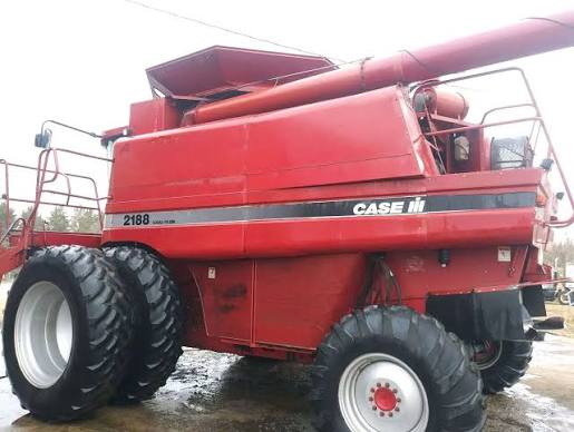 Case IH 2188 Combine