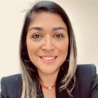 400+ perfiles de «Dulce María»