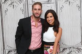 The bachelor and bachelorette rarely end in happily ever after, but it looks like kaitlyn bristowe and shawn booth, who got her final rose, might beat the odds: The Bachelorette S Kaitlyn Bristowe And Shawn Booth Break Up After Three Years Together Glamour