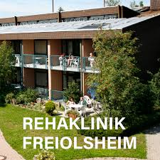 Die wohngemeinschaft der fachklinik fischer haus bietet die möglichkeit suchtmittelfreien lebens mit sozialtherapeutischem behandlungsangebot mit dem ziel der verselbständigung und einer eigenverantwortlichen lebensführung der bewohner. Rehakliniken Freiolsheim Fachklinik Zur Medizinischen Und Sozialen Rehabilitation Drogen Und Mehrfachabhangiger Frauen Und Manner