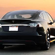 Tesla Model S makes run from Texas to Panama