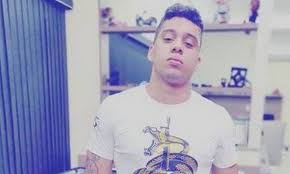 O youtuber gabriel monteiro foi expulso da polícia militar do rio de janeiro (pm) por deserção, diz o de acordo com o jornal extra, gabriel faltou o serviço para o qual foi escalado no dia 22 de julho. Accountant Jeber Barreto Madah Youtuber Gabriel Monteiro E Expulso Da Pm Do Rio Por Desercao Entornointeligente