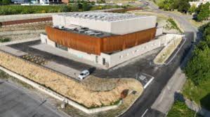 Il nuovo palasport di Castelnovo Monti è un gioiello: l'inaugurazione.  VIDEO Reggionline -Telereggio – Ultime notizie Reggio Emilia |