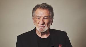 Eddy Mitchell bien accompagné dans son nouvel album "Amigos"