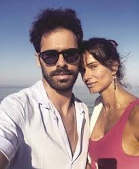 Join facebook to connect with claudia m vieira and others you may know. Claudia Vieira Vive Romance Sem Casamento A Ferver Vidas
