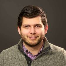 Adrian Findlay's Instagram, Twitter & Facebook