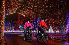 Kiwanis Holiday Lights At Sibley Park In Mankato Mn Drive Walk Or Bike Through Thousands Of Lights To Holiday Lights Minnesota Travel Holiday Lights Display