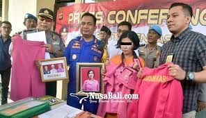 Model anak pake baju polisi untuk editing : Nusabali Com Selalu Berpakaian Bhayangkari Ngaku Istri Perwira Polri