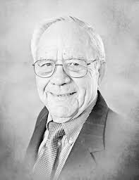 Blaze consumes old Buc-ee's travel center