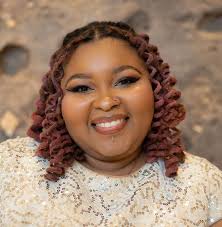 Reva Thompson's Instagram, Twitter & Facebook