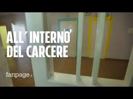 Ospita il penitenziario militare dedicato al tenente ezio andolfato ed è sede anche della casa circondariale. Santa Maria Capua Vetere Nel Carcere Dove Manca La Rete Idrica Aspettiamo Da 20 Anni Youtube