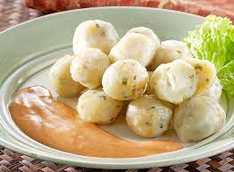 Variasi dari cilok sendiri banyak ragamnya, nggak cuma ada cilok isi telur, cilok bakar, cilok kuah. Kumpulan 5 Resep Cilok Yang Mudah Enak Dan Praktis Bikin Ketagihan Semua Halaman Sajian Sedap