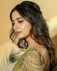 Me: Hello pizza hut 5 large aur 1 small pizza bhej do He: Ok sir sir kiske  naam par? Me:Allahkenaampar Me: Allah ke naam par