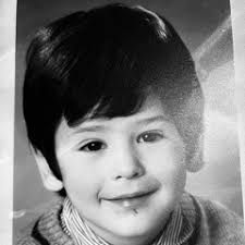 Stream Arthur Robert music