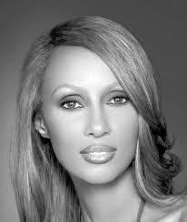 Jacqueline Henley's Instagram, Twitter & Facebook