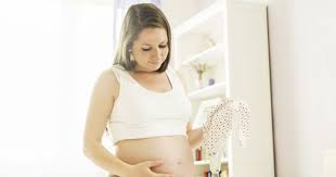 Suivons ensemble semaines après semaines les plus importantes étapes de votre grossesse. 4eme Mois De Grossesse L Essentiel Sur Bebe Et Vous Doctissimo