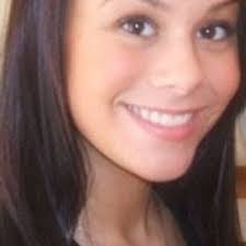 Laura Robichaud's Instagram, Twitter & Facebook