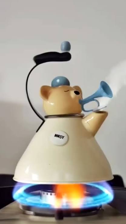 Bear-Shaped Kettle