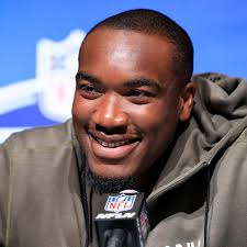 Why the Chicago Bears must draft Adetomiwa Adebawore and a mock draft  selecting him