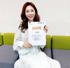 10 볼티모어 3년 계약→1경기도 던지지 못한 투수, 골프 도전 美매체의 윤석민 근황 소개. Nìƒ· ìœ¤ì„ë¯¼ ìž¥ëª¨ ê¹€ì˜ˆë ¹ ì•„ë‚´ì˜ë§› ì´¬ì˜ ì¸ì¦ìƒ· 55ì„¸ ì´ˆë™ì•ˆ ë¯¸ëª¨